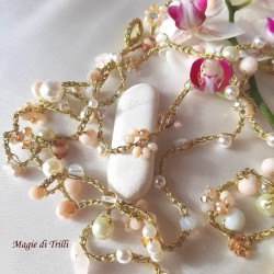 Collana lunga con cristalli e perle - filato gioielli oro - handemade