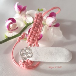 Braccialetto rosa portafortuna macramè regolabile