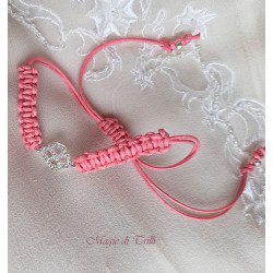 Braccialetto rosa portafortuna macramè regolabile