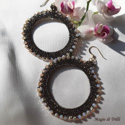 Orecchini a cerchio bronzo oro handemade con cristalli e filo per gioielli