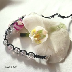 Bracciale shamballa regolabile bianco, chiusura a bottone, perle vetro crackle