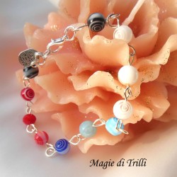 Bracciale argentato con lavorazione a rosario perline di vetro millefiori